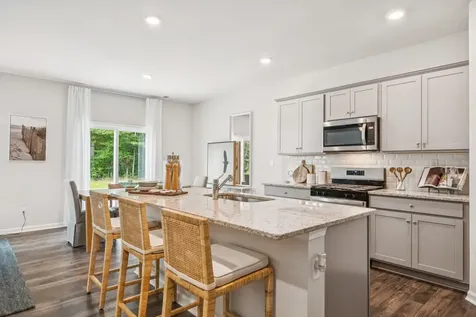 533 Summercrest Avenue Waynesboro VA 22980
