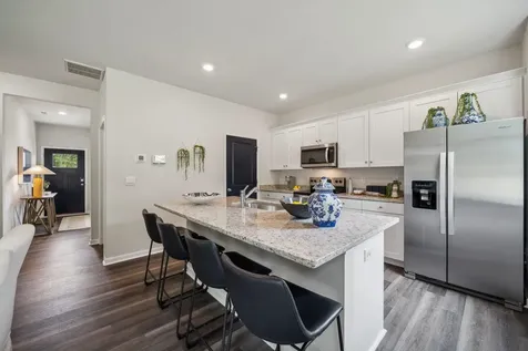 537 Summercrest Avenue Waynesboro VA 22980