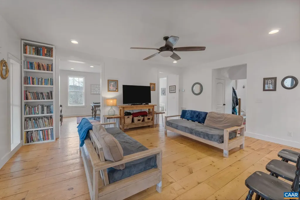 459 Rocky Hollow Road Charlottesville VA 22911