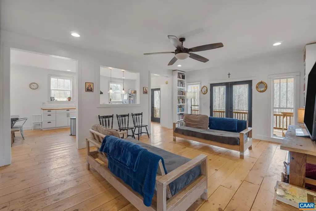 459 Rocky Hollow Road Charlottesville VA 22911