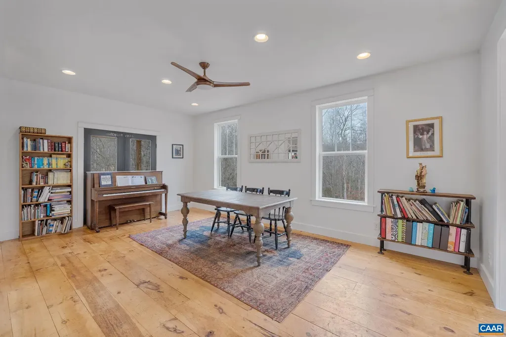 459 Rocky Hollow Road Charlottesville VA 22911