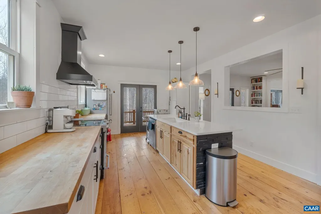 459 Rocky Hollow Road Charlottesville VA 22911