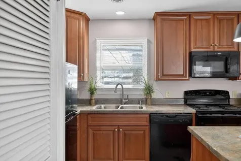 1424 Southampton Court Harrisonburg VA 22801