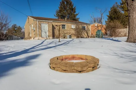 1424 Southampton Court Harrisonburg VA 22801