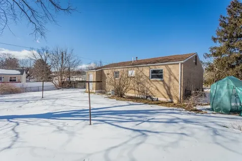 1424 Southampton Court Harrisonburg VA 22801