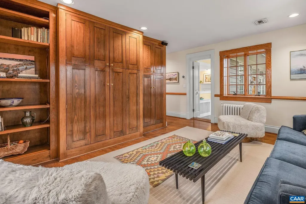 1820 Fendall Avenue Charlottesville VA 22903