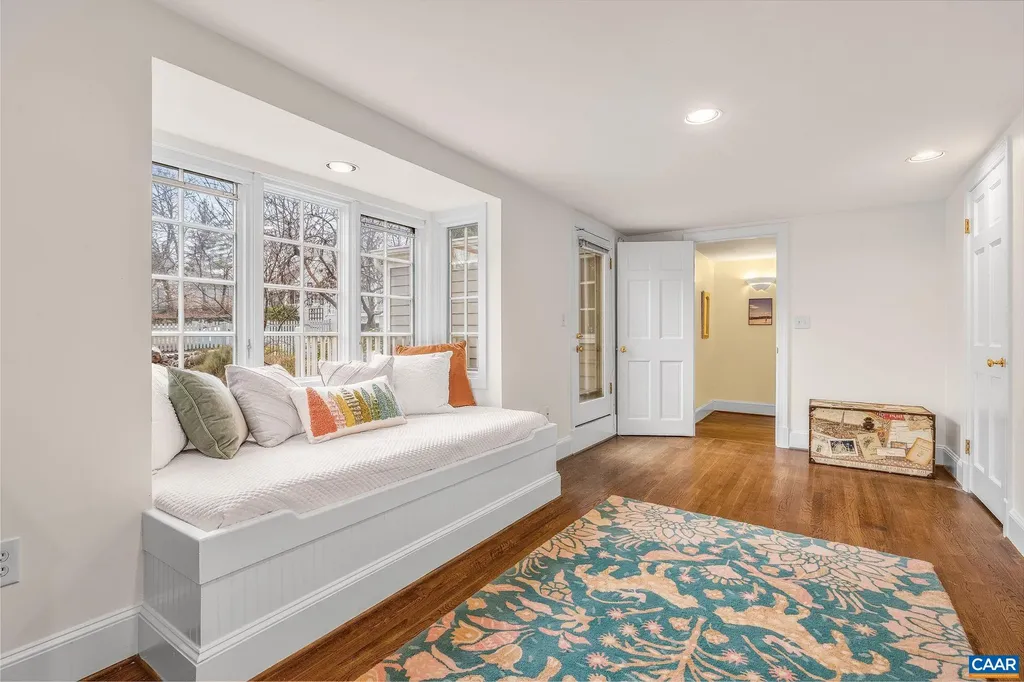 1820 Fendall Avenue Charlottesville VA 22903