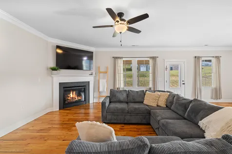 45 Rolling Oaks Drive Fishersville VA 22939