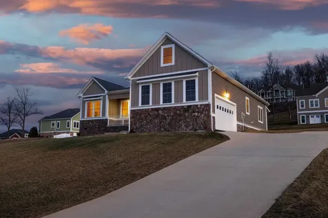 45 Rolling Oaks Drive Fishersville VA 22939