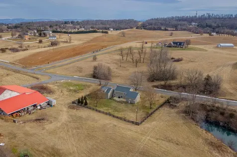 2862 Osceola Springs Road Rockingham VA 22801