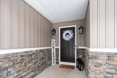 277 Jocelyn Lane Waynesboro VA 22980