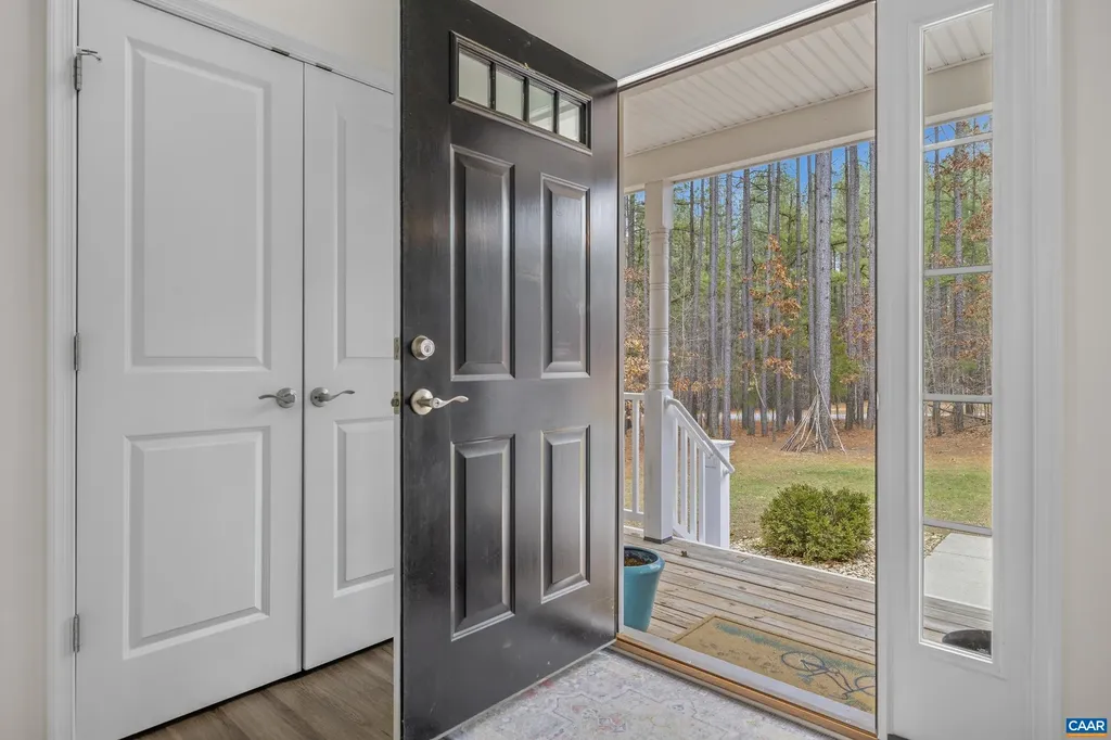 366 Country Creek Way Palmyra VA 22963