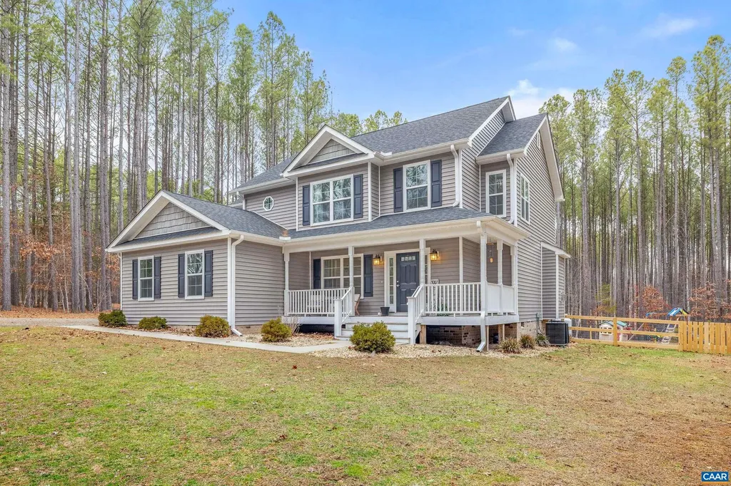 366 Country Creek Way Palmyra VA 22963
