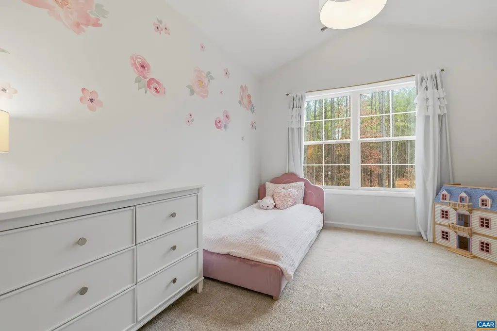 366 Country Creek Way Palmyra VA 22963