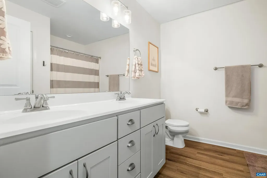 366 Country Creek Way Palmyra VA 22963