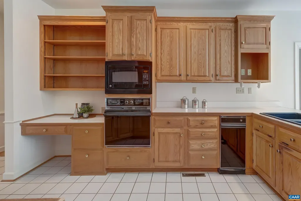 1480 Stable Lane Charlottesville VA 22903