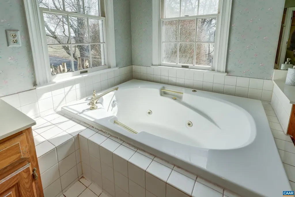 1480 Stable Lane Charlottesville VA 22903