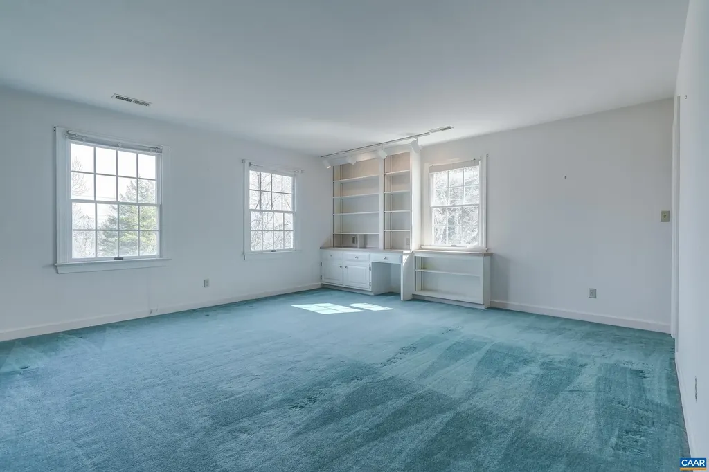 1480 Stable Lane Charlottesville VA 22903