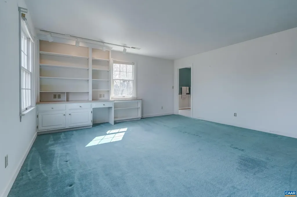 1480 Stable Lane Charlottesville VA 22903