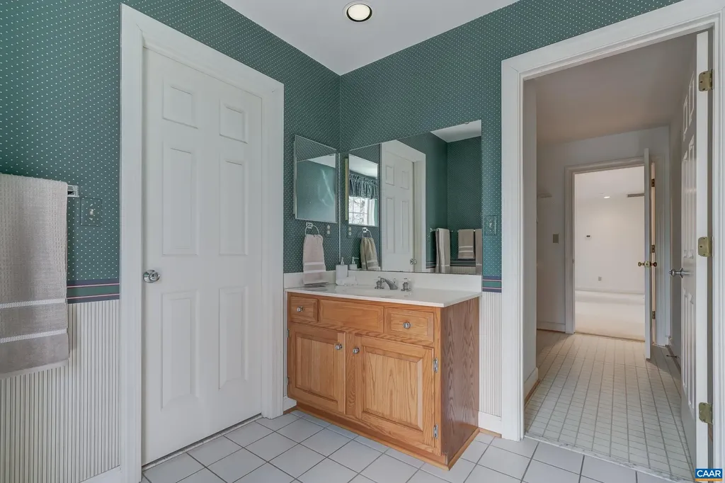 1480 Stable Lane Charlottesville VA 22903