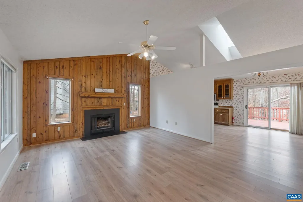 7 Englewood Drive Palmyra VA 22963