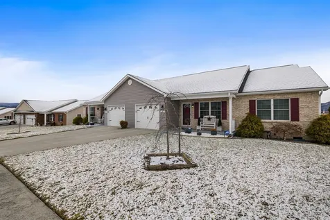 14572 Vinny Court Elkton VA 22827