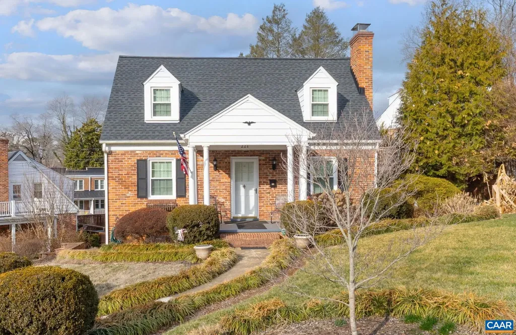 221 Lee Avenue Orange VA 22960