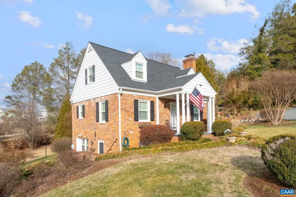 221 Lee Avenue Orange VA 22960