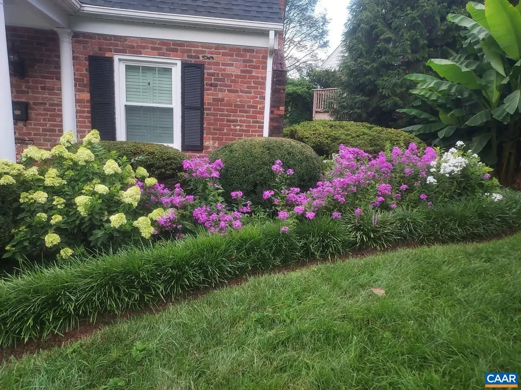 221 Lee Avenue Orange VA 22960