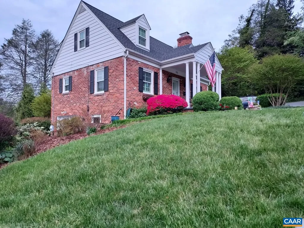 221 Lee Avenue Orange VA 22960