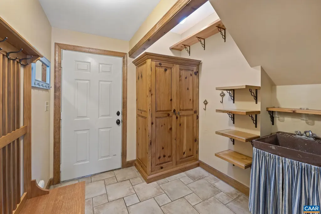 3104 Edgewater Drive Charlottesville VA 22911