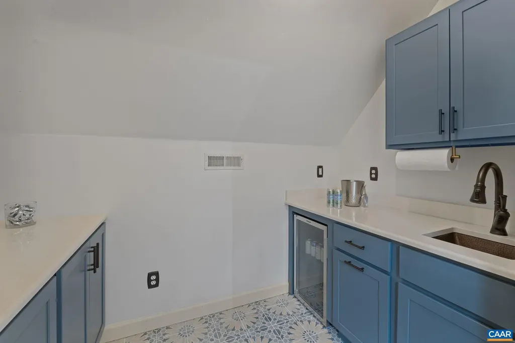 3104 Edgewater Drive Charlottesville VA 22911