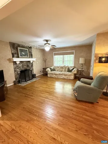 3595 Montgomery Lane Charlottesville VA 22903