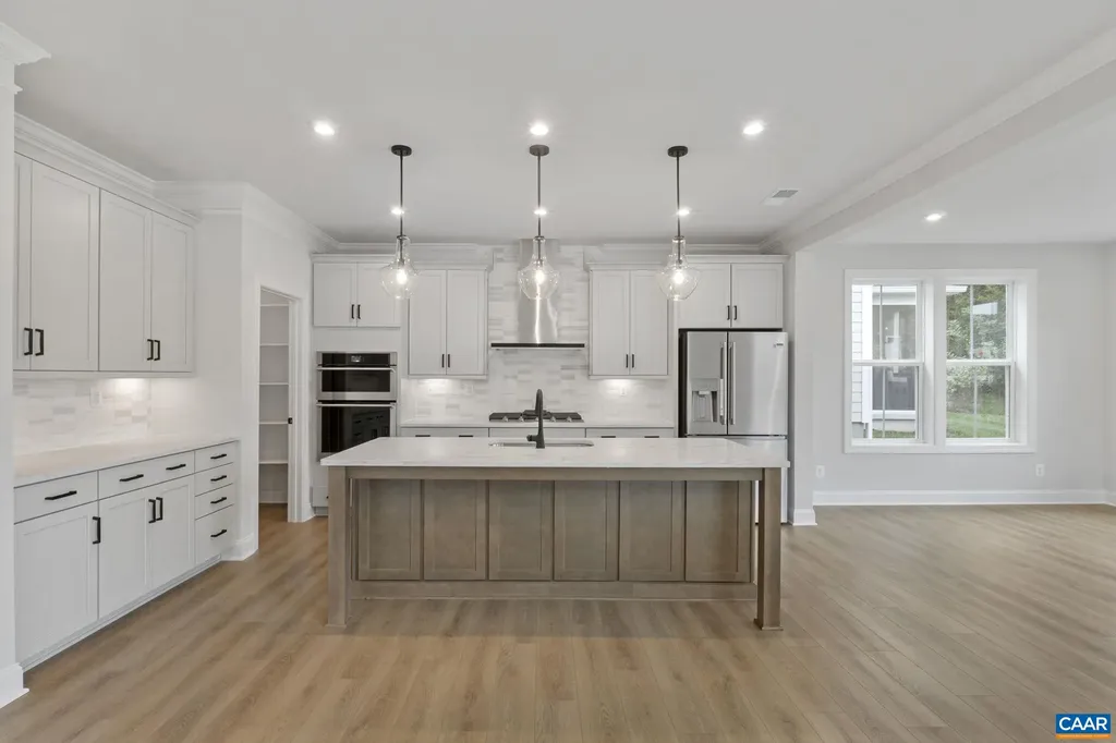 19F Farrow Cove Charlottesville VA 22901