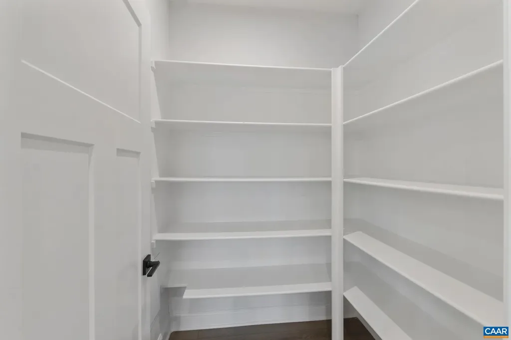 19F Farrow Cove Charlottesville VA 22901