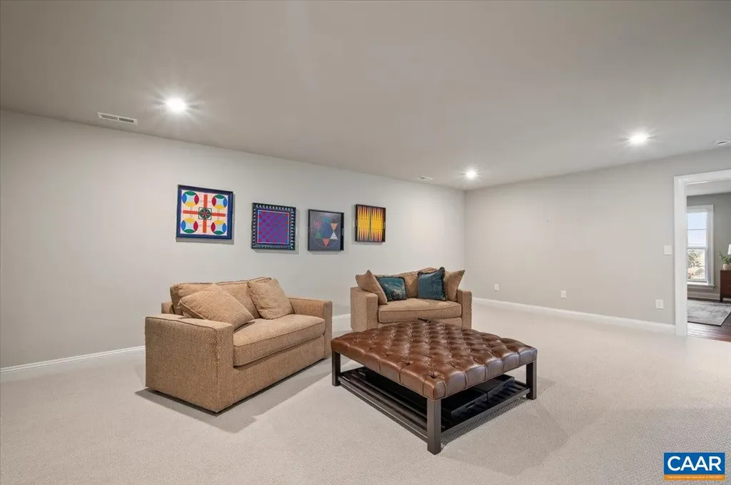 3421 Thicket Run Place Charlottesville VA 22911