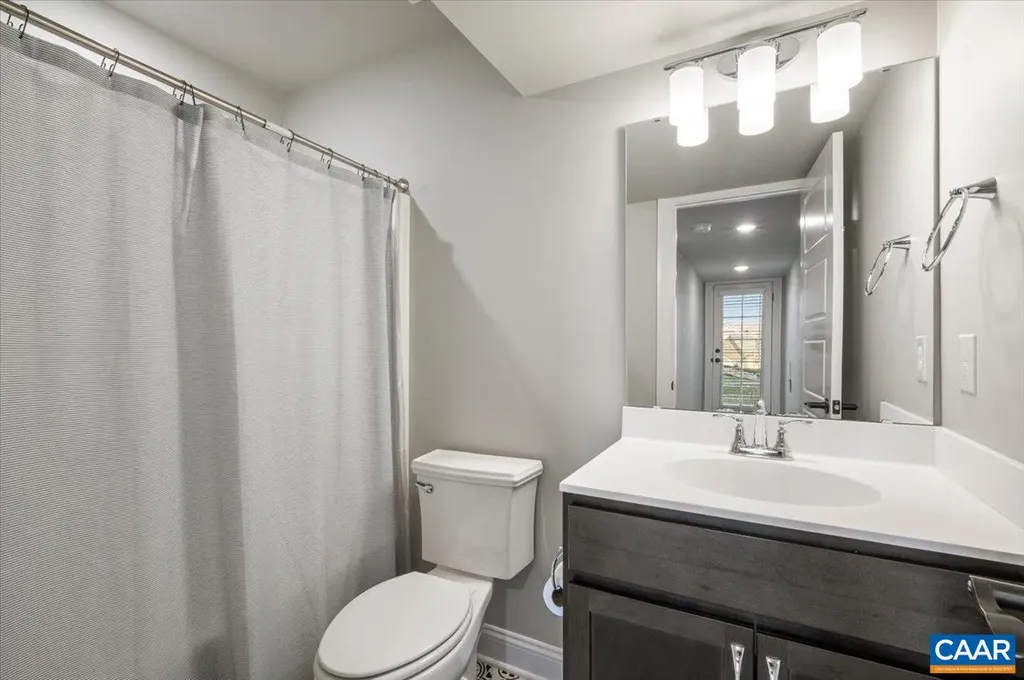 3421 Thicket Run Place Charlottesville VA 22911