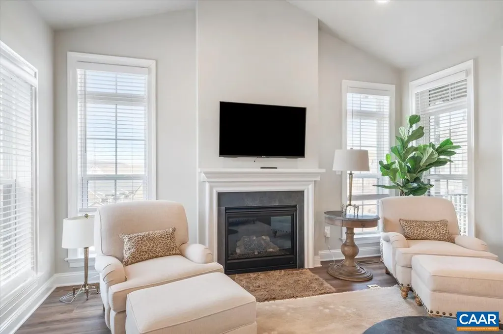 3421 Thicket Run Place Charlottesville VA 22911