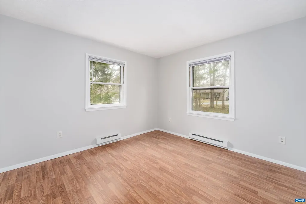 9 Pleasant View Terrace Palmyra VA 22963