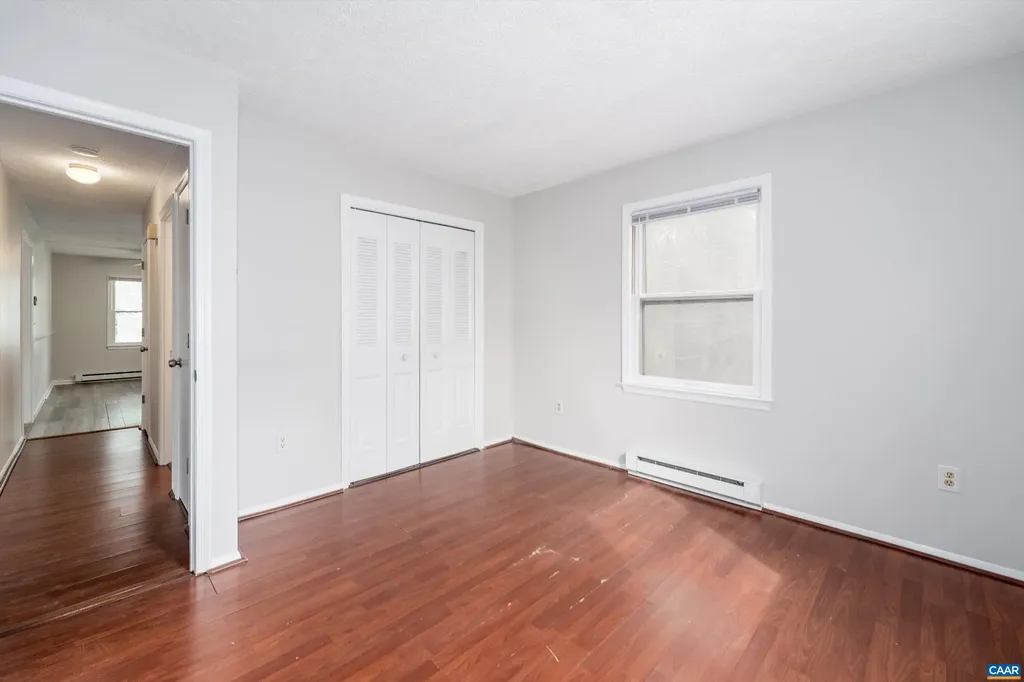 9 Pleasant View Terrace Palmyra VA 22963