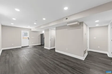 1642 Meridian Street Charlottesville VA 22902