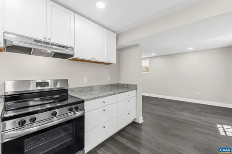 1642 Meridian Street Charlottesville VA 22902