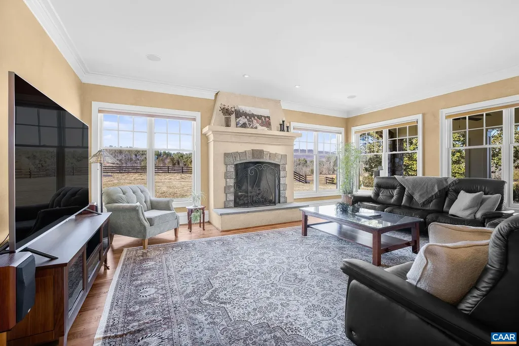 2687 Milton Farm Charlottesville VA 22902