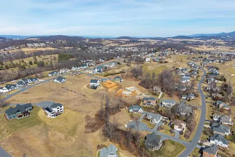 140 Markham Place Rockingham VA 22801