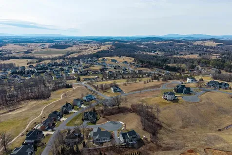 140 Markham Place Rockingham VA 22801