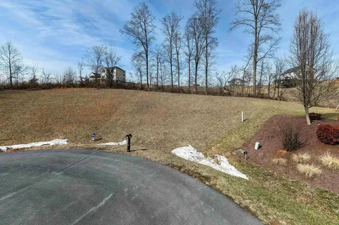 140 Markham Place Rockingham VA 22801