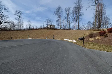 140 Markham Place Rockingham VA 22801