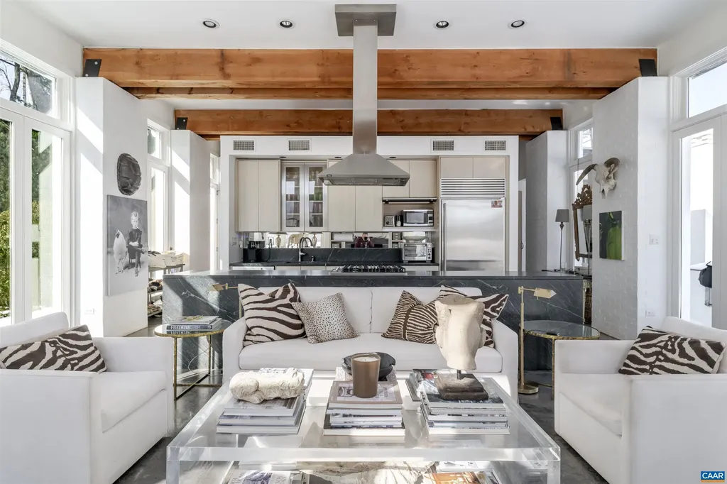 1293 Hammocks Gap Road Charlottesville VA 22911