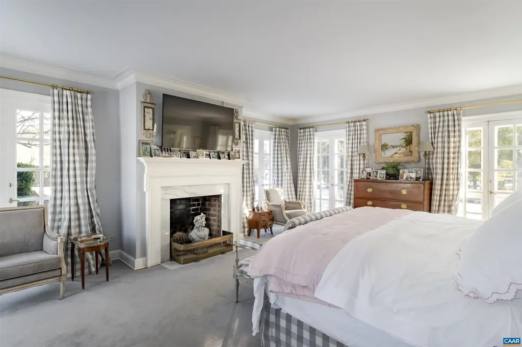 1293 Hammocks Gap Road Charlottesville VA 22911