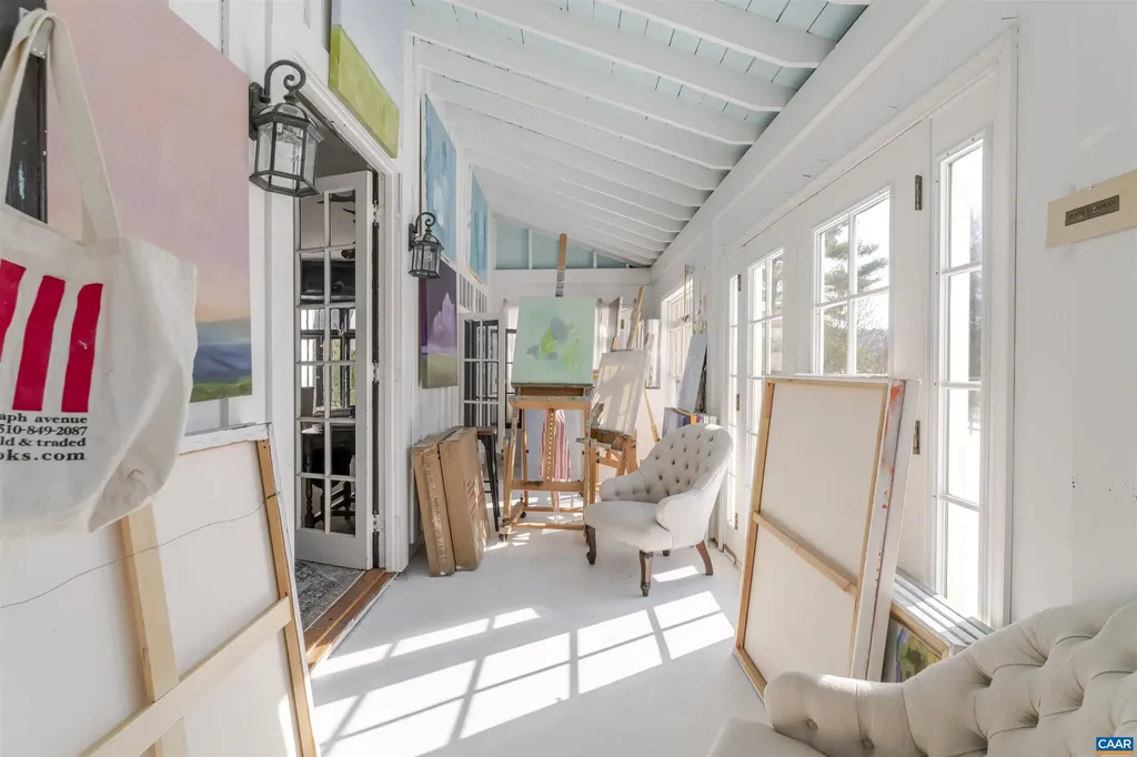 1293 Hammocks Gap Road Charlottesville VA 22911